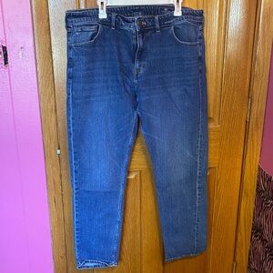 Vineyard Vines Men's Relaxed Jeans in Dark Blue